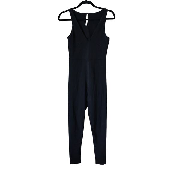 ARITZIA / Babaton Contour V-neck Jumpsuit size M - Picture 2 of 5